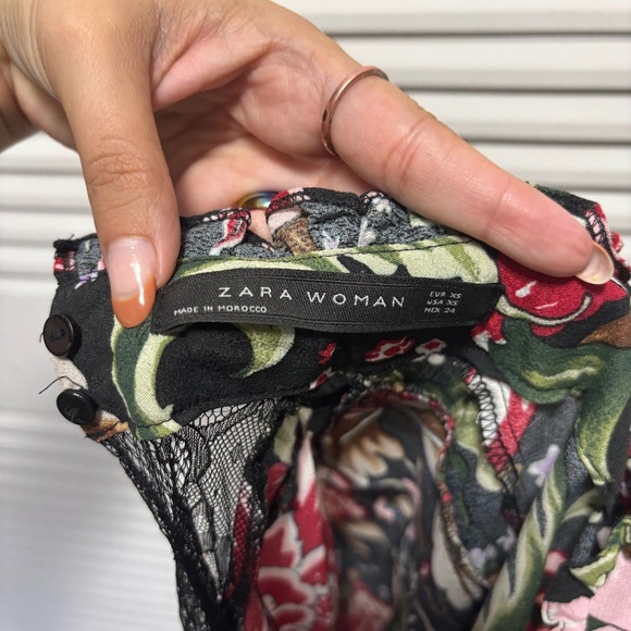 Zara Woman Black and Red Lace Floral Printed Long Sleeve Frill Dress Size X - Picture 6 of 7